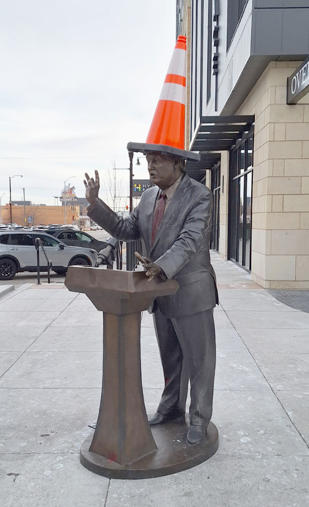 Donadl Trump Stattue with traffic cone on head